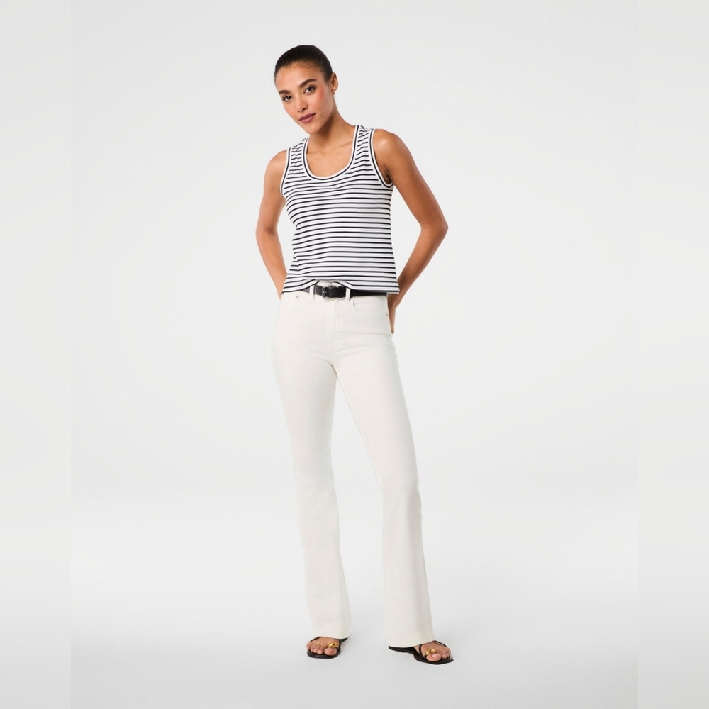 Spanx Sculpt Redefine Flare Linen color